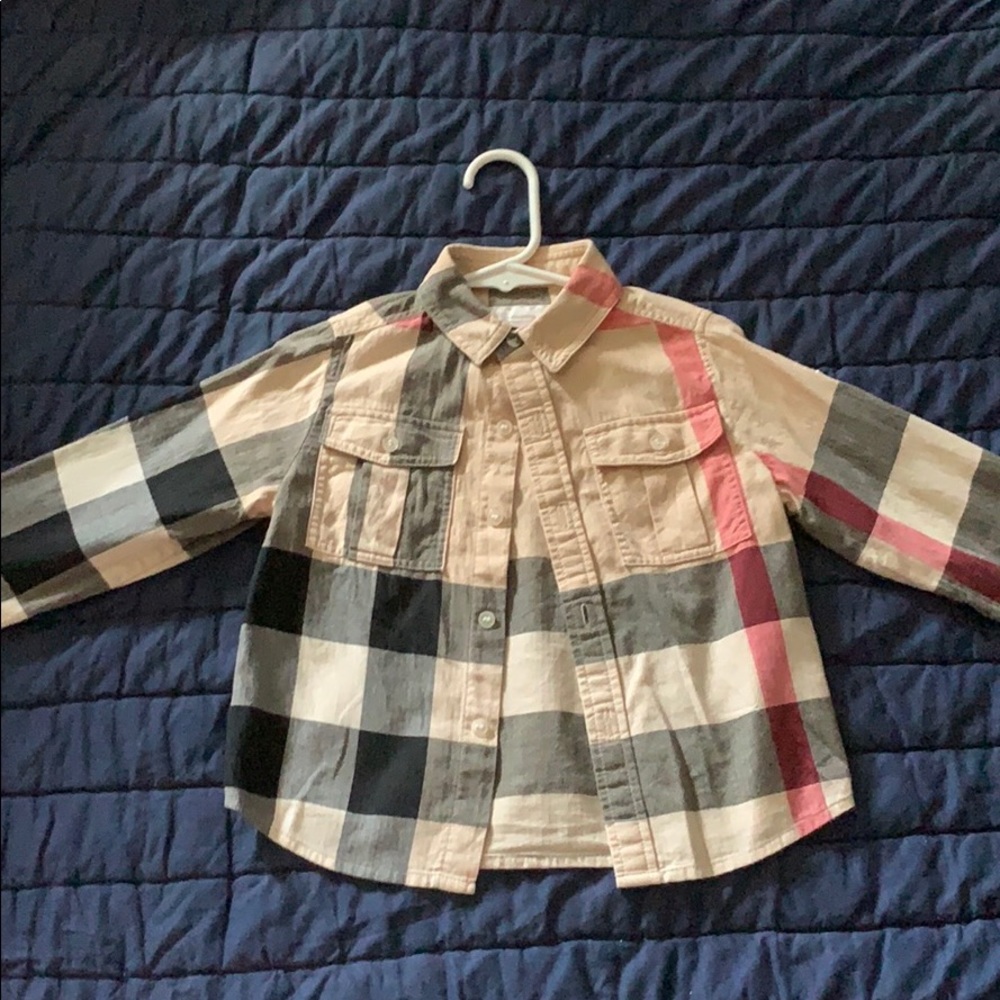 Boys Burberry button town